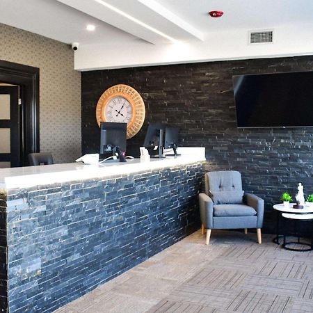 Big Bird Inn Wawa, Surestay Collection By Best Western Zewnętrze zdjęcie