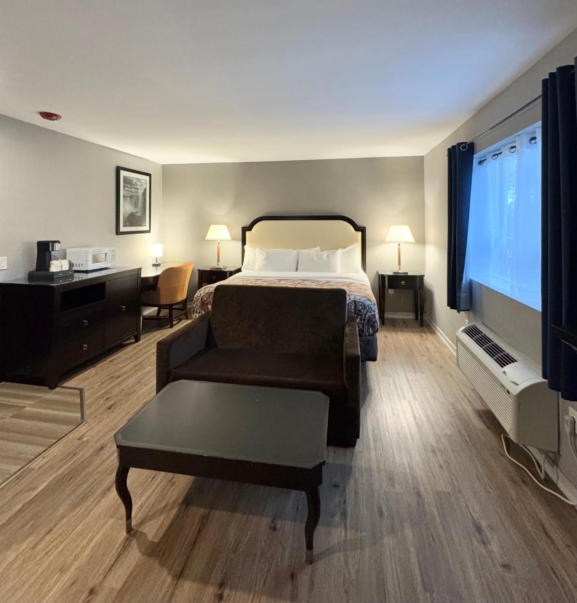 Big Bird Inn Wawa, Surestay Collection By Best Western Zewnętrze zdjęcie